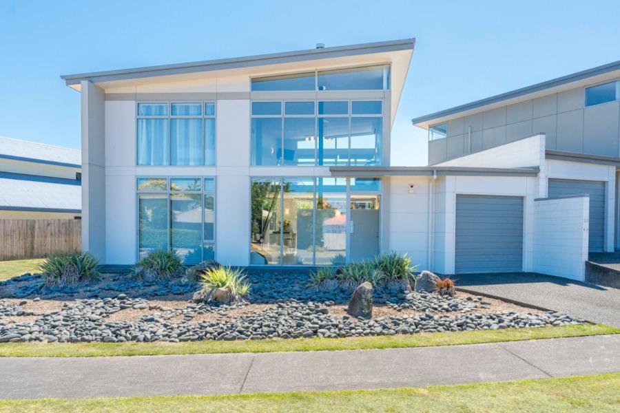 Lake Taupo Gem Luaran gambar